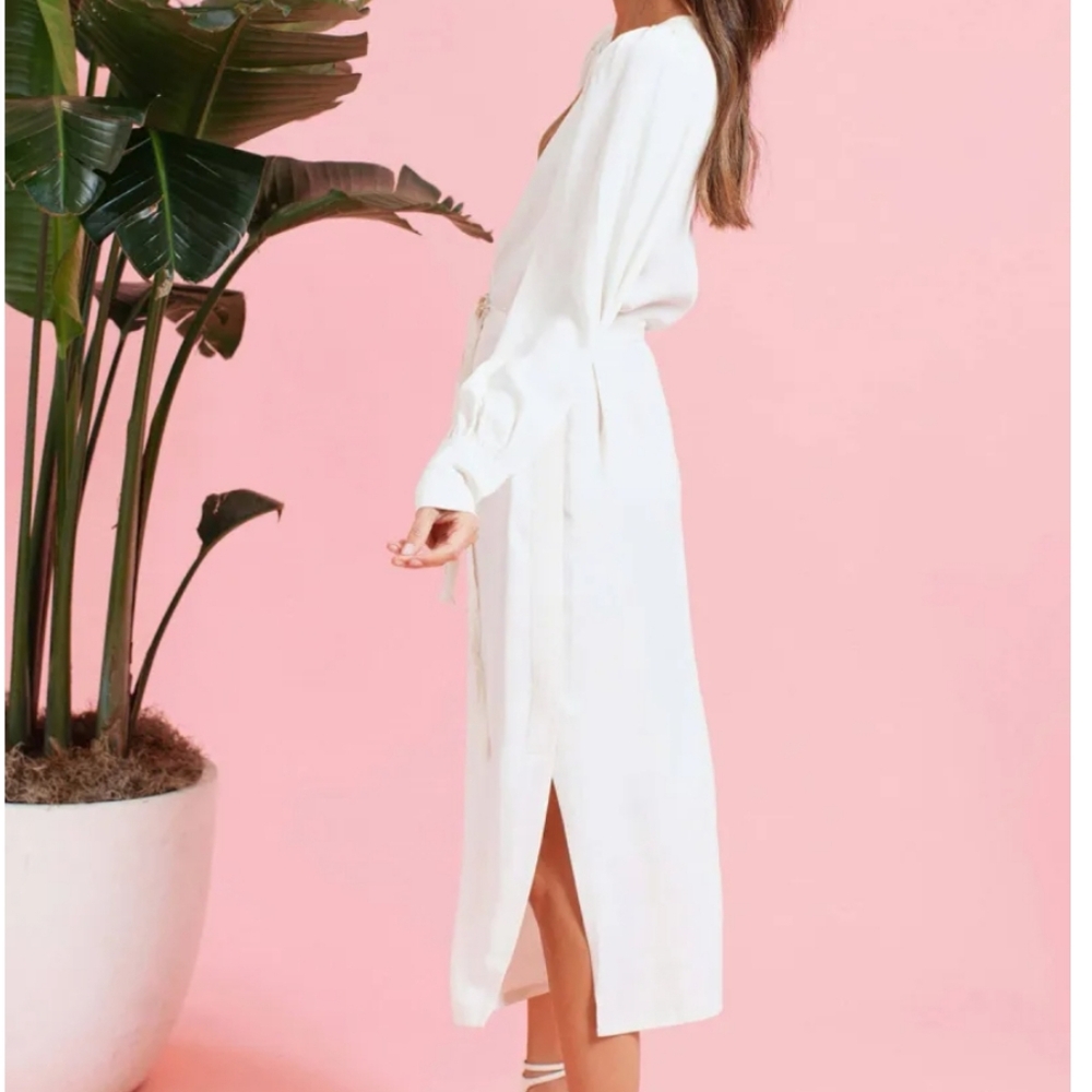 Something Navy Side Slit Midi Dress Cream Colored Size XXS